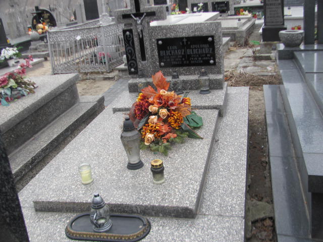 Grób Leon Blicharz
