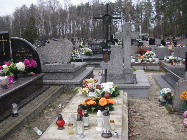 Grób Jerzy Woliński